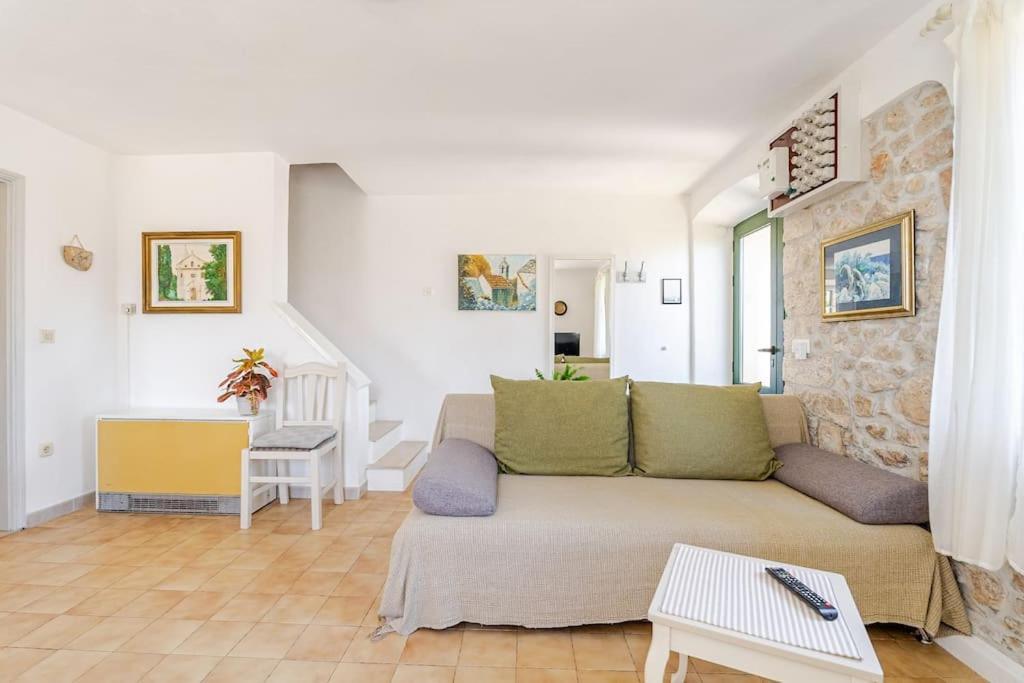 Pinta Apartments Lumbarda Zewnętrze zdjęcie